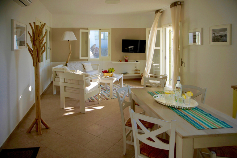 Living area 2, Villas Naxos Grande Vista, South Aegean