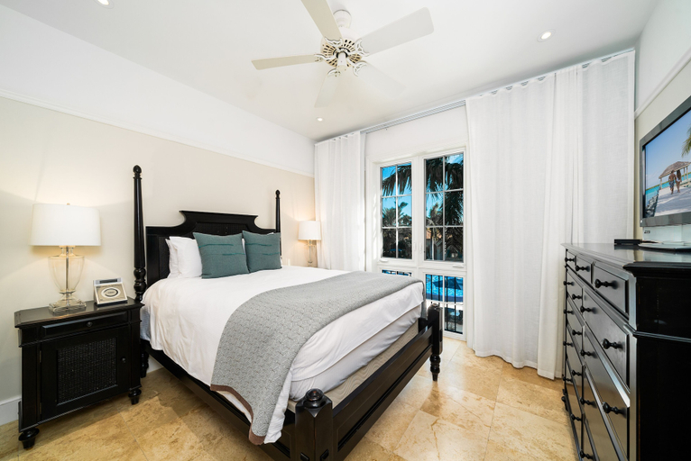 Bedroom 3, The Regent Grand