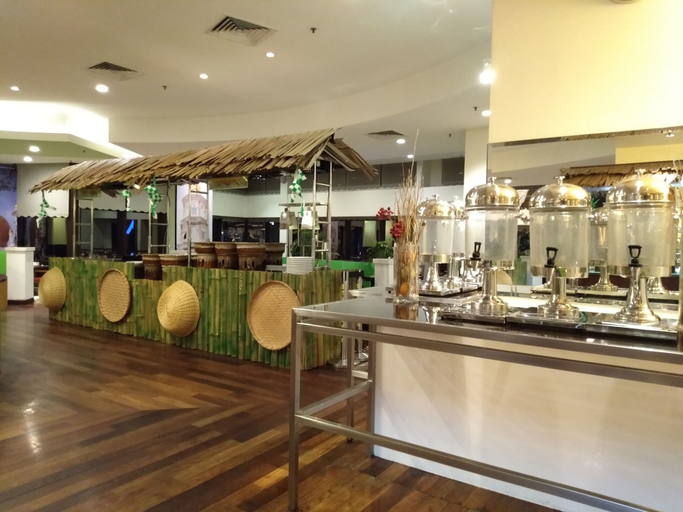 Food & Drinks 5, Grand Service Apartment at Times Square, Kuala Lumpur