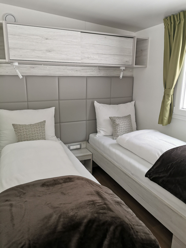 Bedroom 2, HOCHoben, Spittal an der Drau