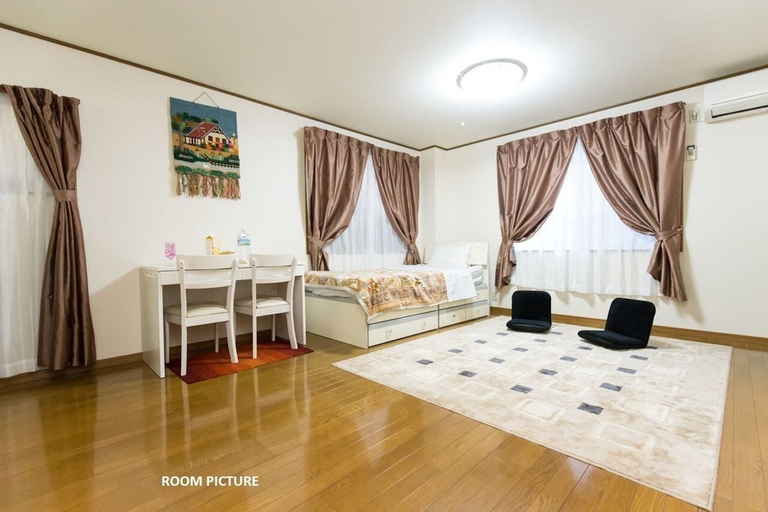 Centrally Located Deluxe Furnished.3, Shinjuku