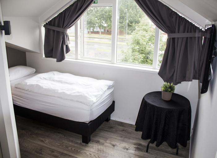 Bedroom 3, Lava Apartments, Akureyri