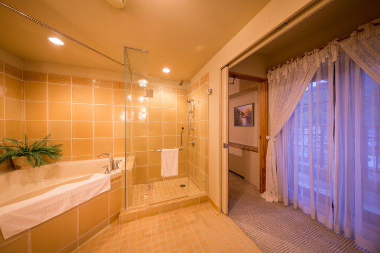 Bathroom 4, Poppy Springs Resort & Spa, Mimasaka