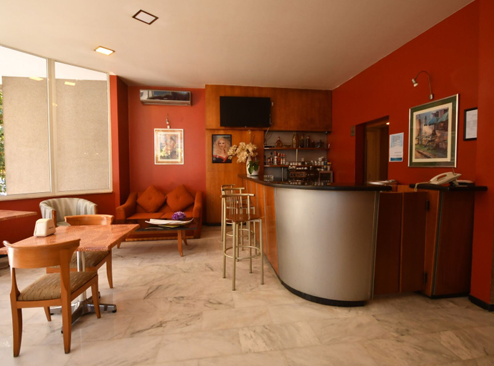 Food & Drinks 4, Brazilia Suites Hotel, Baabda