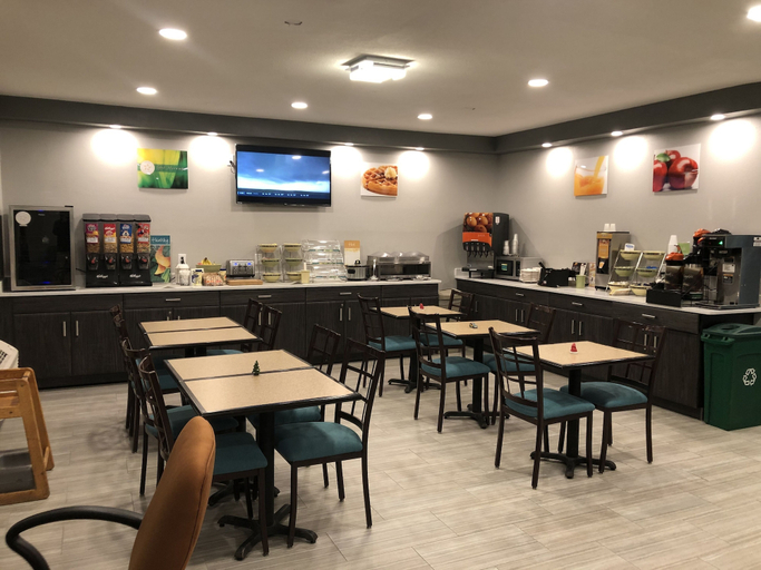 Food & Drinks 5, Quality Inn & Suites Danville East, Vermilion
