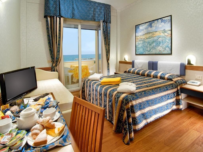 Bedroom 2, Strand Hotel Colorado, Ravenna