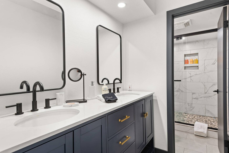 Bathroom 4, Snowmass Modern 3 Bedroom w/ Hot Tub 251, Pitkin