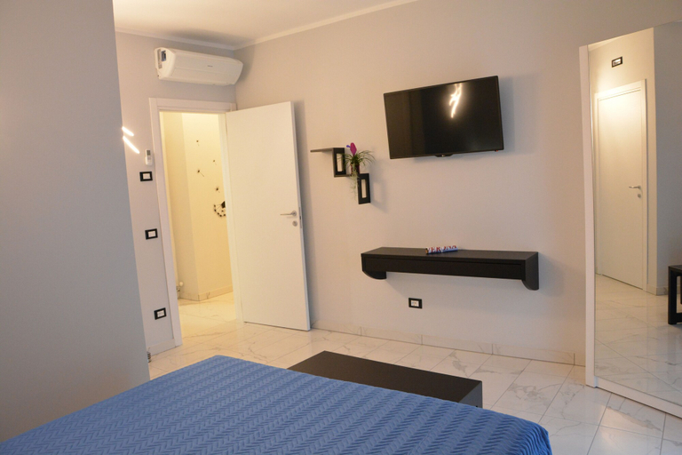 Bedroom 4, Casa della Zia Elsa, Verona