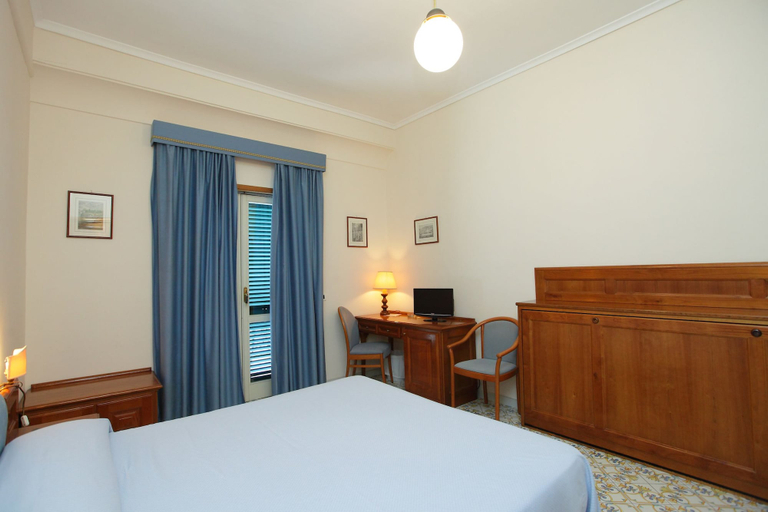 Bedroom 4, Hotel Mega Mare, Napoli