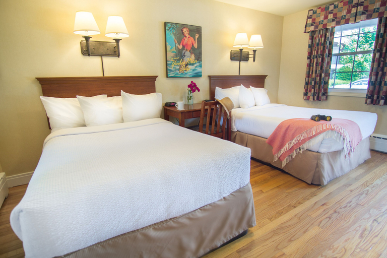 Bedroom 3, The Yankee Inn, Berkshire