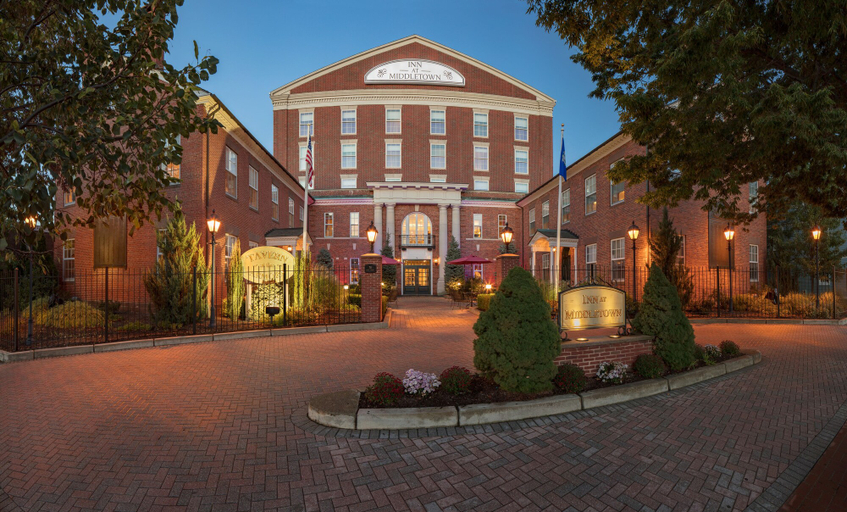 Exterior & Views 2, Inn at Middletown, Middlesex