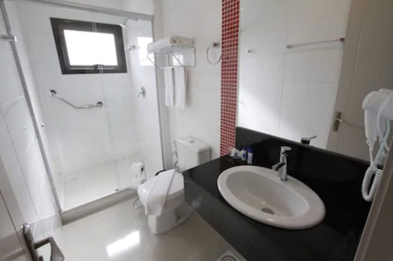 Bathroom 5, Sky Ville Gramado Hotel, Gramado
