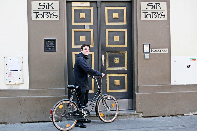 Exterior & Views 2, Sir Toby's Hostel, Praha 7