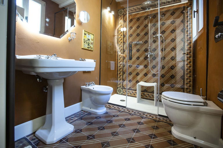Bathroom 3, Residenza Palazzo Brenzoni, Verona