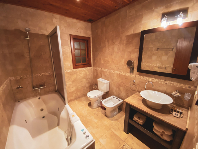 Bathroom 3, Boutique Hotel La Cantera, Lago Argentino
