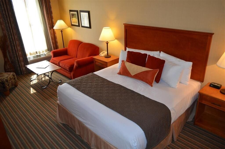 Bedroom 2, The Inn at Cross Keys Station, Jefferson