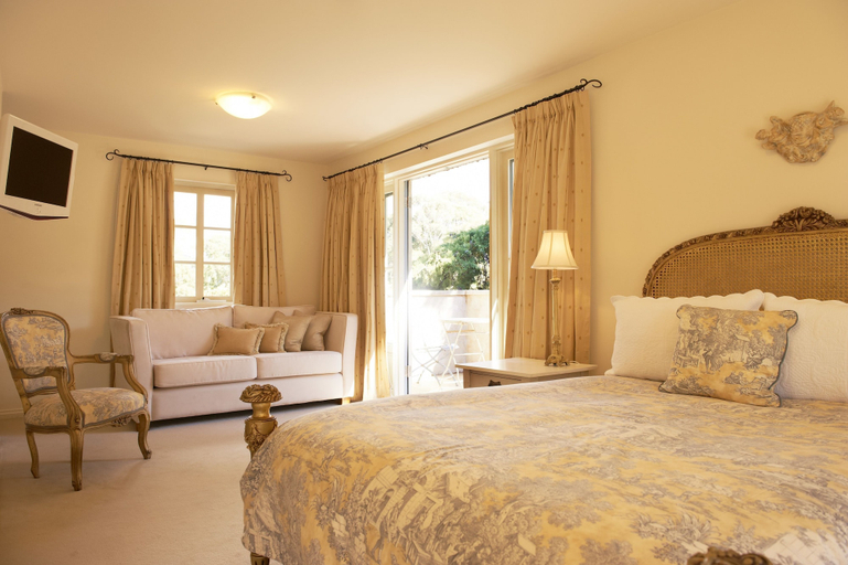 Bedroom 4, Villa Howden, Kingborough
