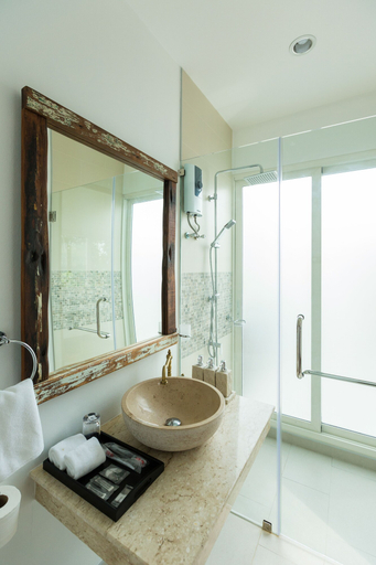 Bathroom 3, Purana Resort Koh Yao Noi, Ko Yao District