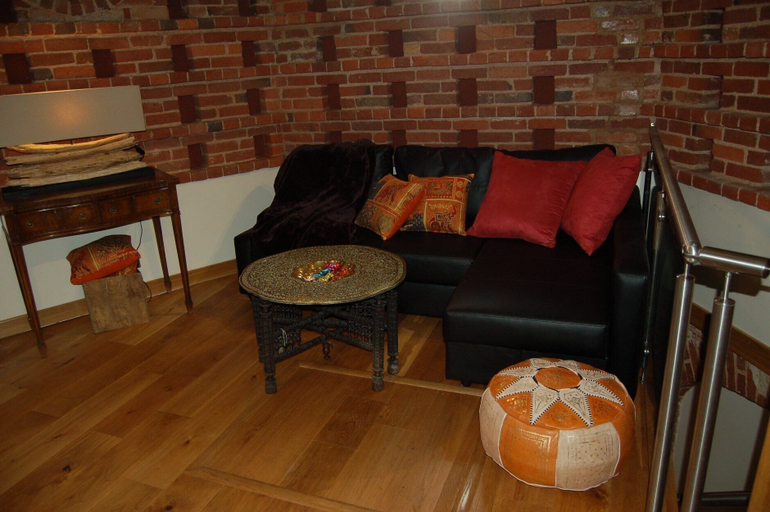 Others 4, The Hyde Dovecote Kinver, pet Friendly Holiday let, Staffordshire