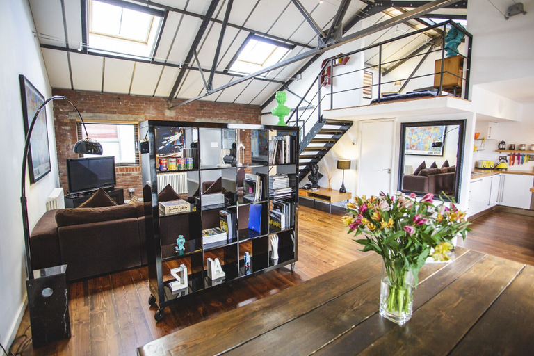 Food & Drinks, Paintworks Apartments, Bristol