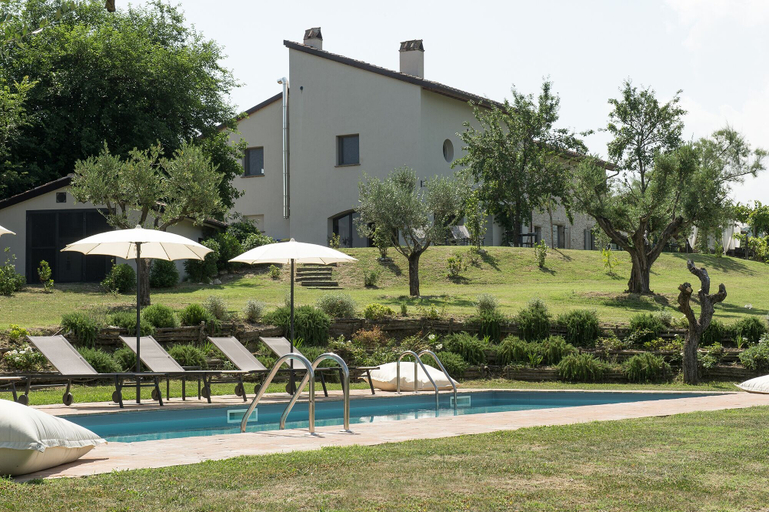 Sport & Beauty 5, Casale Valigi, Terni