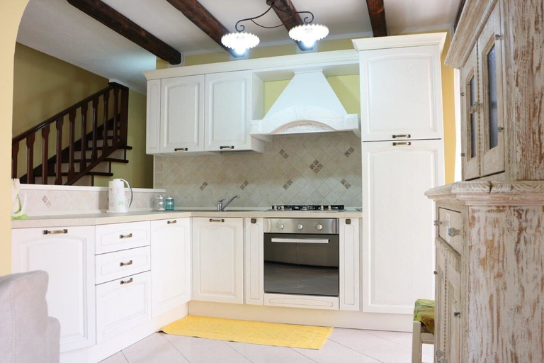 Private kitchen, Residenza del Comandante, Olbia-Tempio