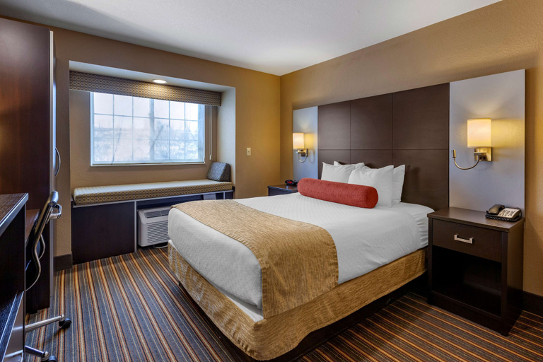 Bedroom 3, Best Western Plus Woodstock Inn & Suites, Oxford
