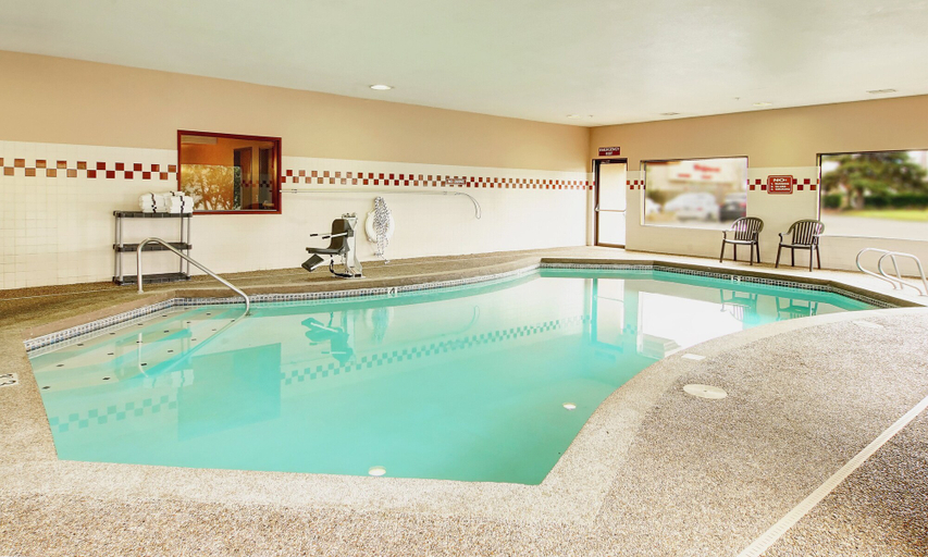Sport & Beauty, The Hotel Salem, Marion