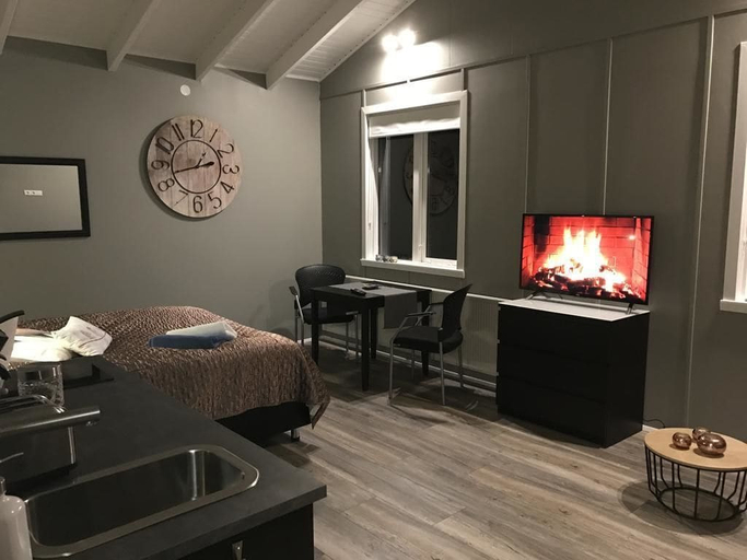 Bedroom 3, Elding Apartments, Ölfushreppur