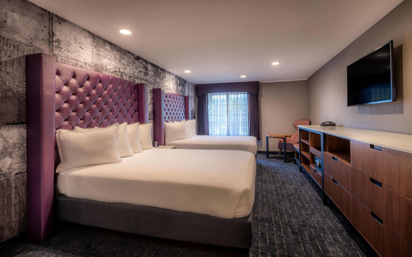 Bedroom 4, Anaheim Camelot Inn & Suites, Orange