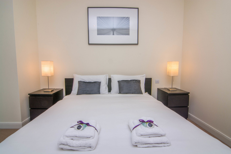 Bedroom 3, Canary Wharf - Corporate River View Apartments, London