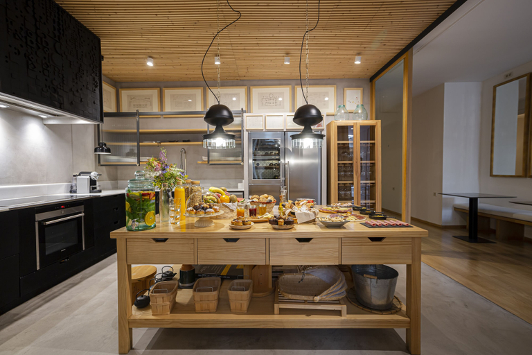 Food & Drinks 5, Margot House, Barcelona
