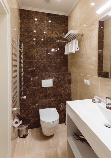 Bathroom 5, Familion Aparthotel
