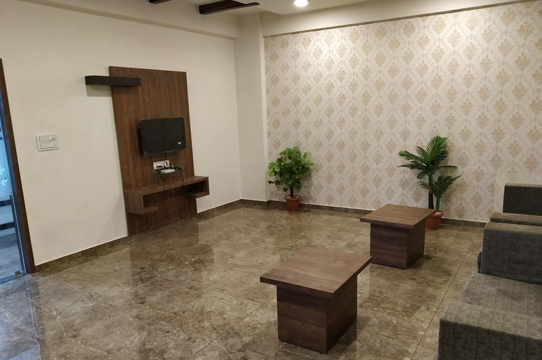 Others 4, Hotel Krishna Palace, Anand