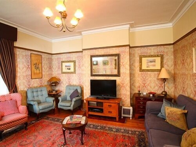 Others 5, Meare Manor, Somerset