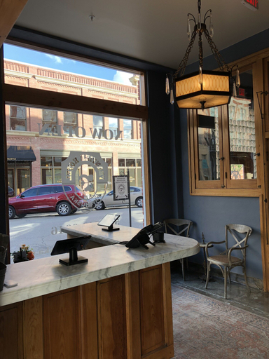 Food & Drinks, Frontier Hotel Pawhuska, Osage