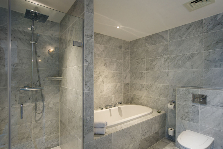 Bathroom 4, GreyFriars, Essex
