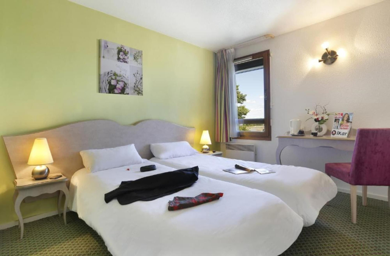 Bedroom 4, Hôtel IKAR Blois Sud, Loir-et-Cher