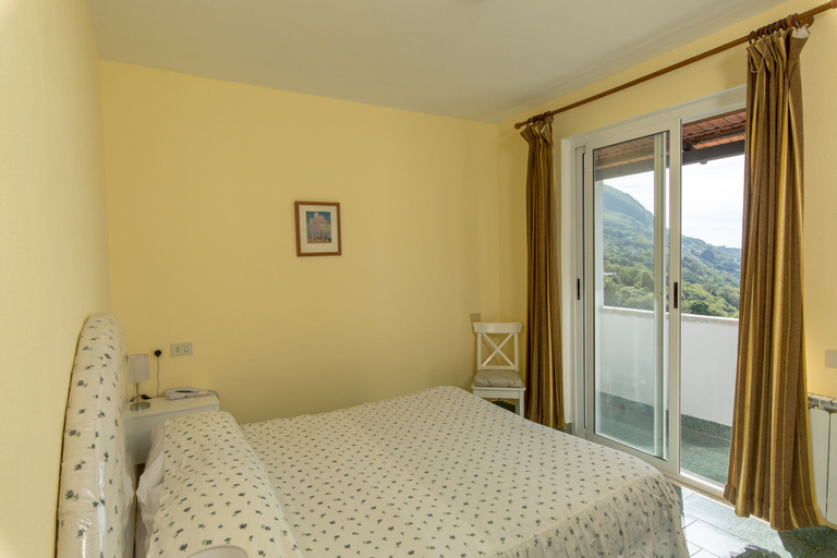 Bedroom 4, Hotel Ape Regina, Napoli