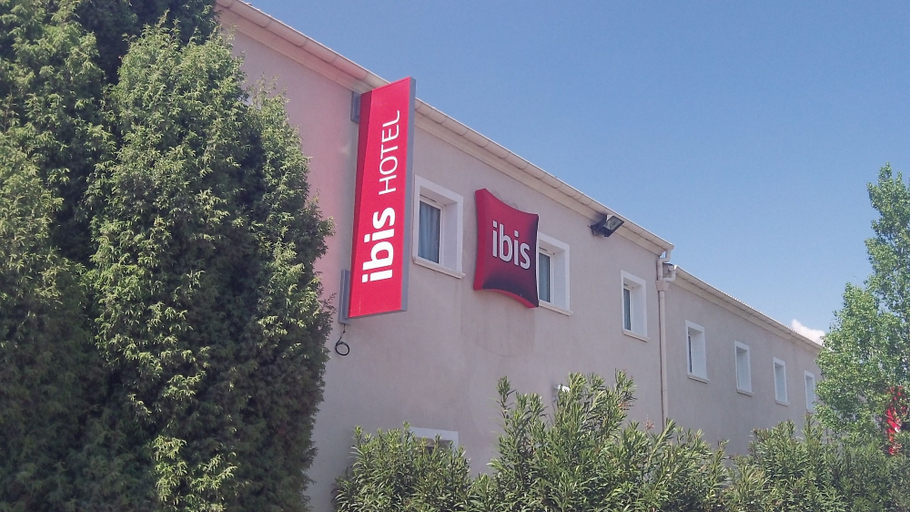Exterior & Views 2, ibis Orange Sud, Vaucluse