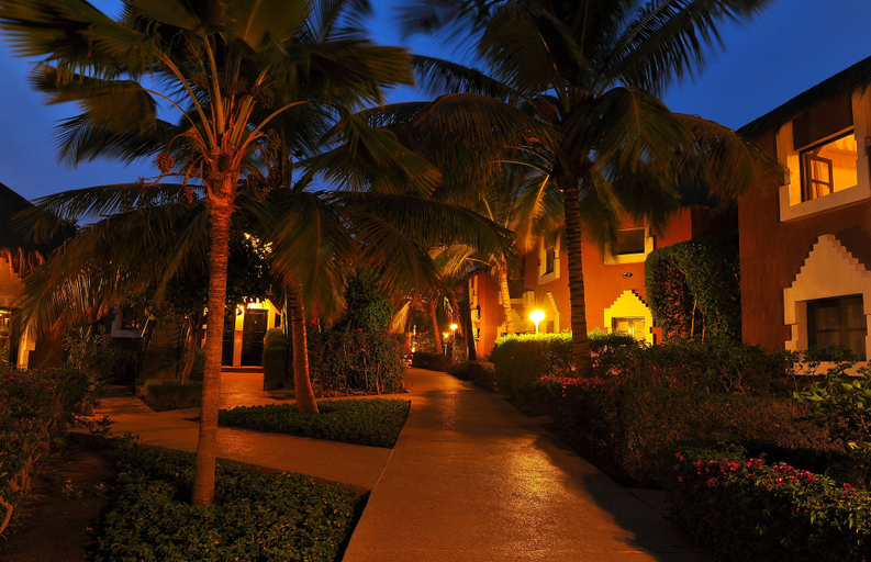 Exterior & Views 2, Hotel Neptune, Mbour