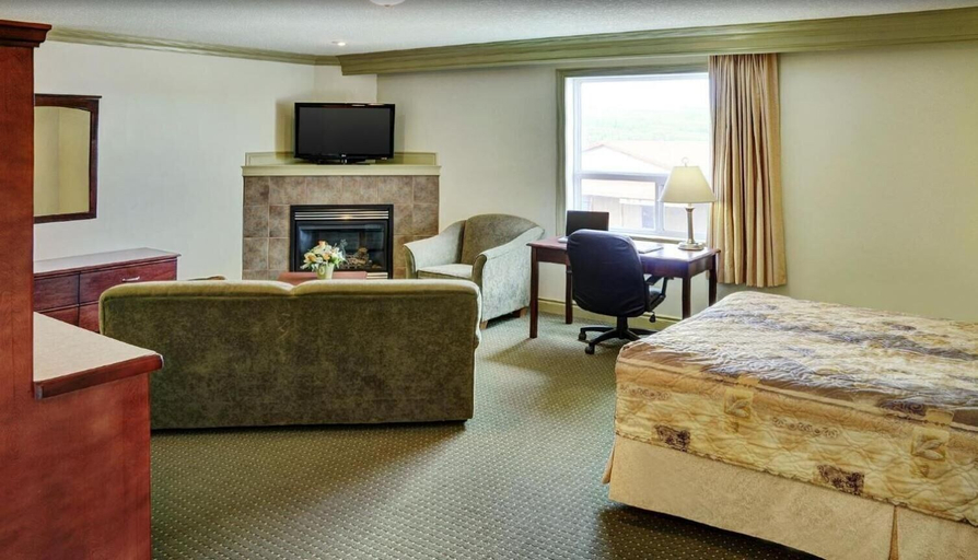 Others 5, Nova Inn Peace River, Division No. 19