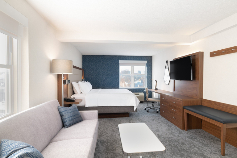 Bedroom 2, Holiday Inn Express & Suites BOSTON - CAMBRIDGE by IHG, Cambridge