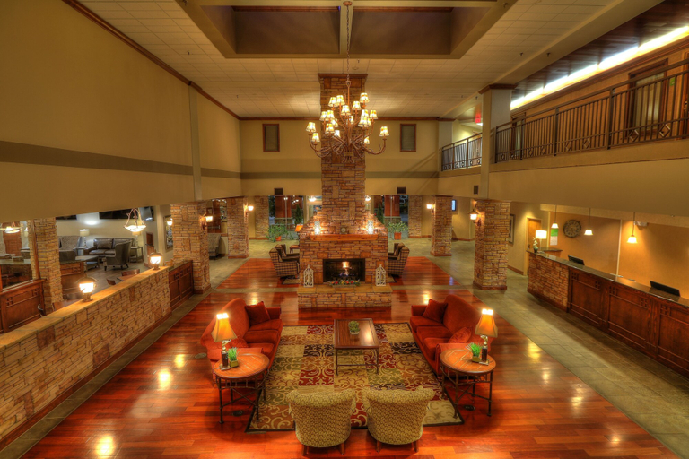 Food & Drinks 5, The Ramsey Hotel and Convention Center Pigeon Forge, Sevier