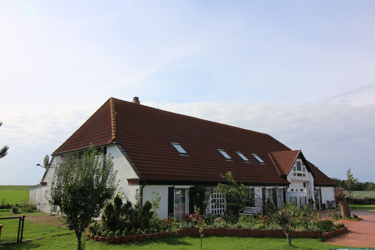Exterior & Views 2, Landhaus Nordsee-Peerhuus, Dithmarschen