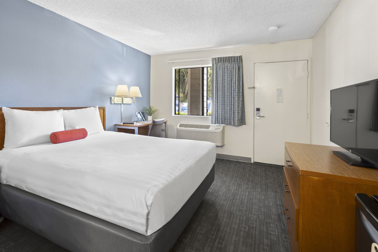Bedroom 4, Good Nite Inn - Calabasas, Los Angeles