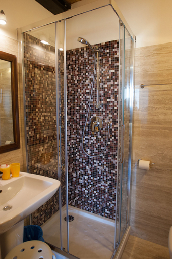 Bathroom 5, Scorci Di Mare, La Spezia