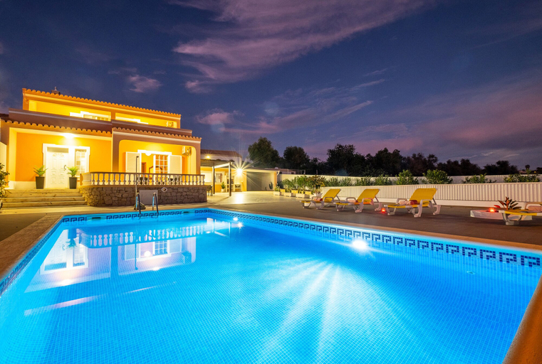 Sport & Beauty, Villa Na Pali, Albufeira