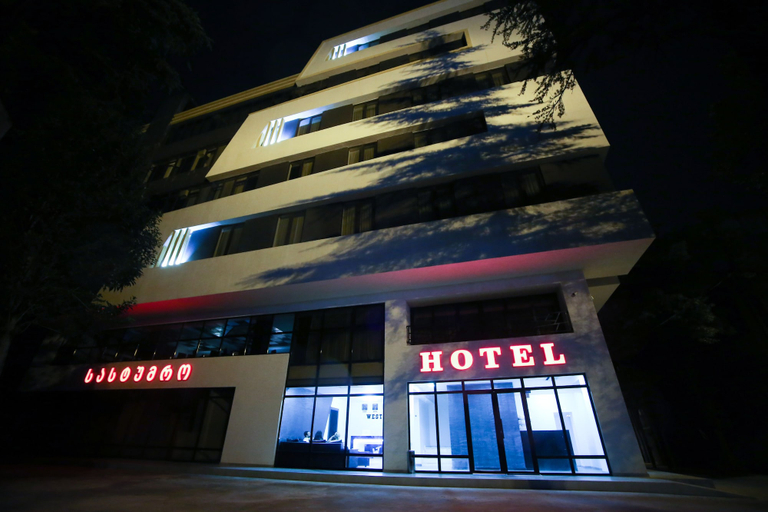 Exterior & Views 5, West Tower Hotel, Tskaltubo