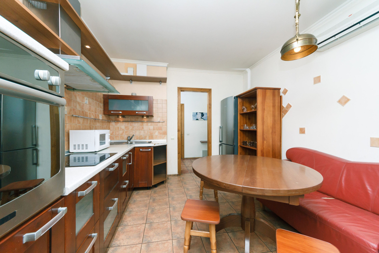 Others 4, Apartment on Sheptitskogo str, Shevchenkivs'kyi